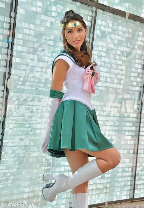 Melody Wylde modèle de haute qualité galeries