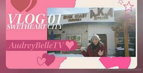 audreybelle808 haut étoile galeries