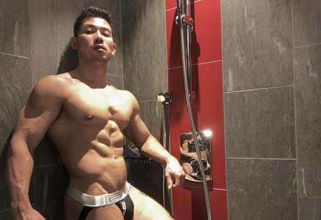 chauffeur de camion uniquementfans exclusif gratuit images