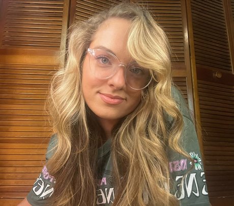 little miss chloe meilleur modèle image