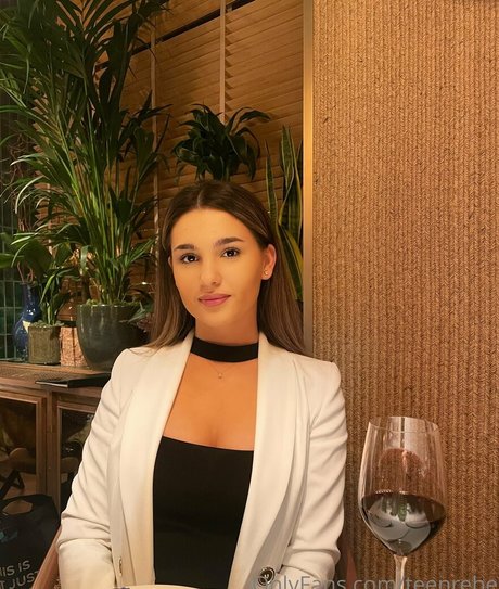 teenrebe jolie star du porno images