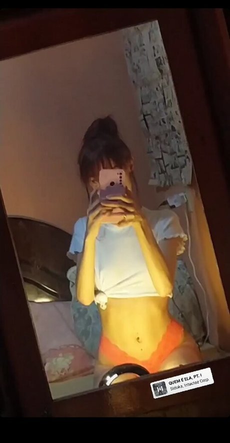 c jackelyne étoile chaude img