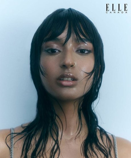 Maitreyi Ramakrishnan étoile magnifique photos