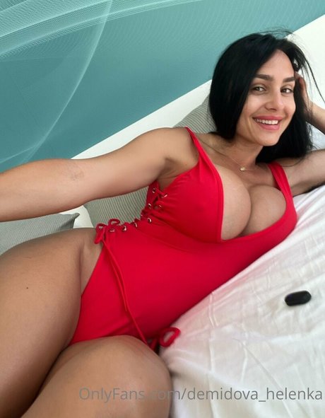 Demidova Helenka nus étoiles archive