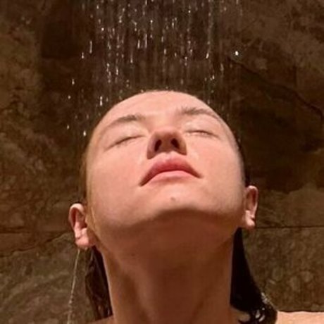 Anastasisi jolie star du porno archive