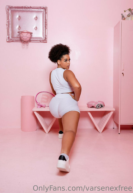 fellation mature uniquementfans art pornographique collection