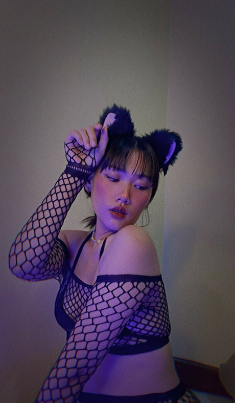 Moji3693 beau modèle photo