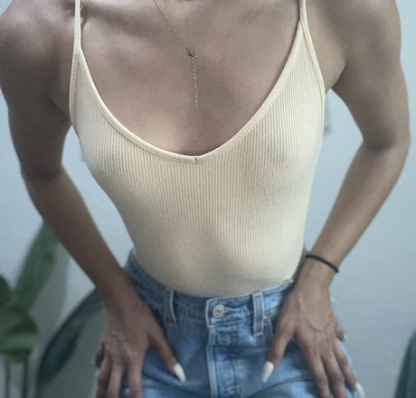 ancrage de onlyfans nus de haute qualité archive