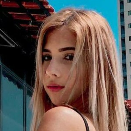 MC Thammy star du porno sexy galerie