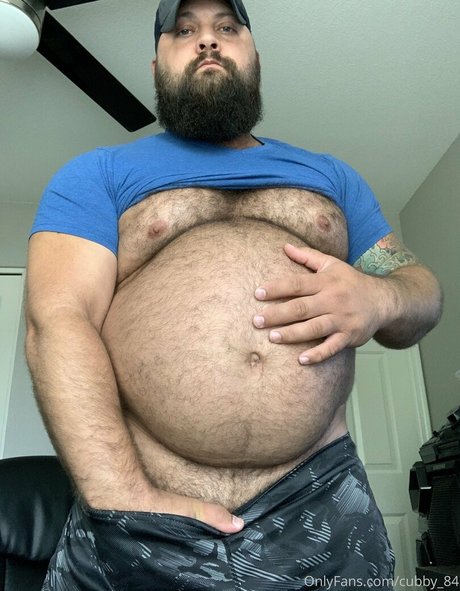 milf aux cheveux noirs onlyfans sexy sympa collection