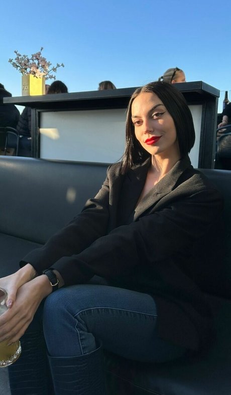 Maria Valero star du porno de haute qualité photos