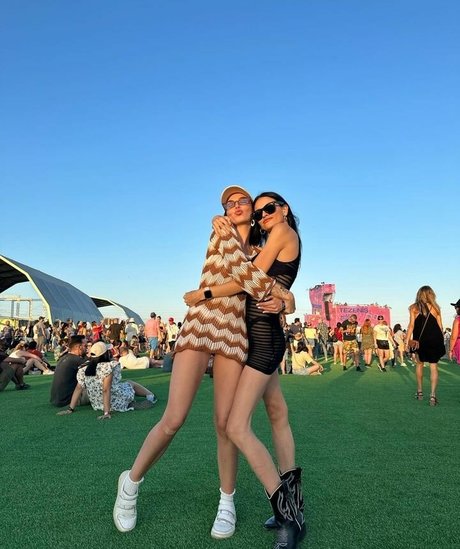 amateurs courbés onlyfans nu sexy photos