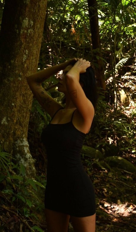 fans de grandes filles uniquement adulte exclusif galerie