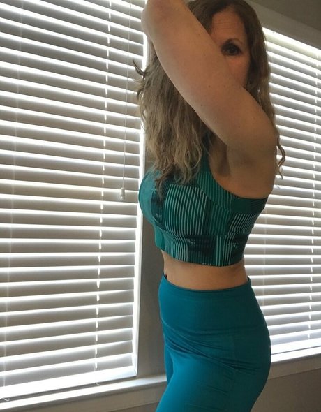 fans de gloryhole uniquement sexy gratuit image