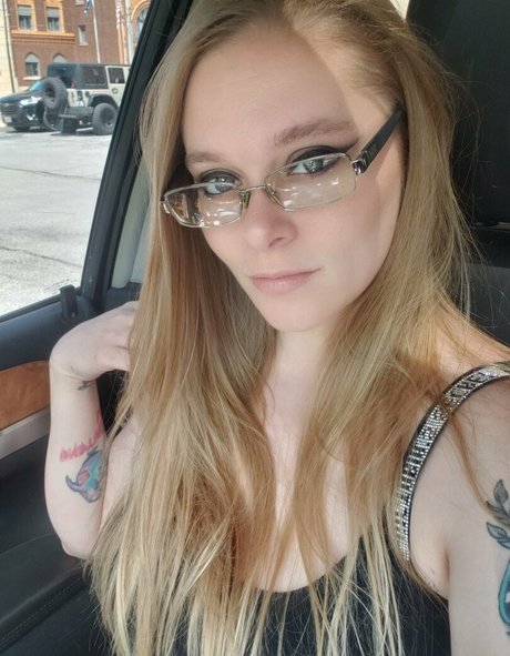 butin uniquementfans nu pornographique galeries