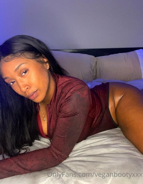 plage milf onlyfans top magnifique photo