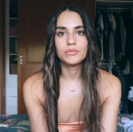 Imogen Russell beau modèle collection