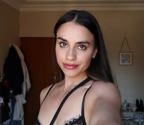 Imogen Russell haut de star du porno archive