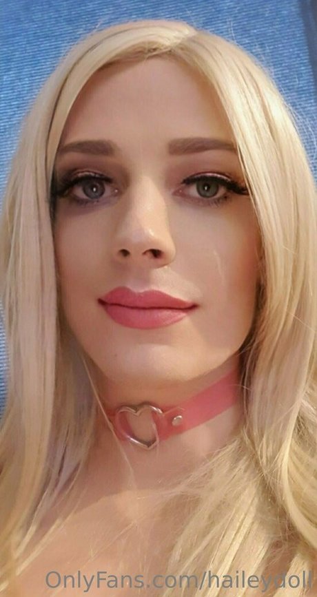 haileydoll star du porno parfaite photos