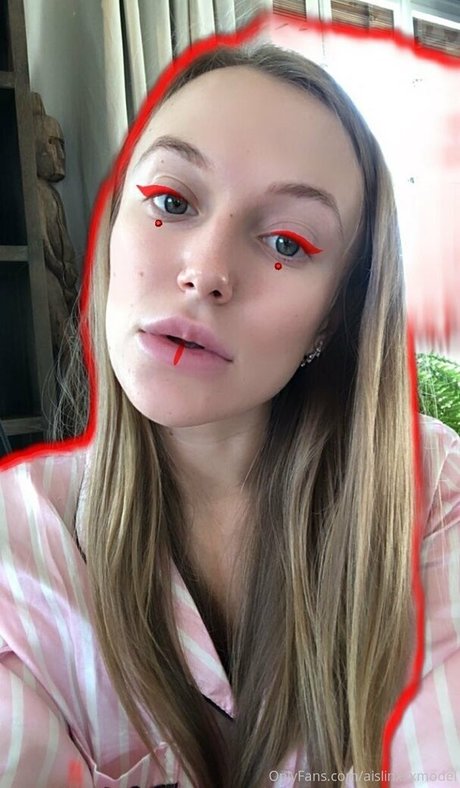 aislinxxxmodel étoile sexy photos