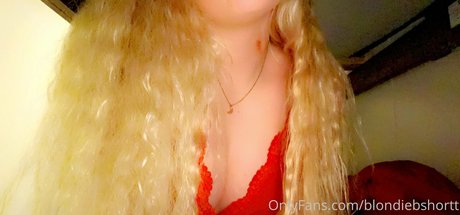 fans dahegao uniquement assez pornographique des photos