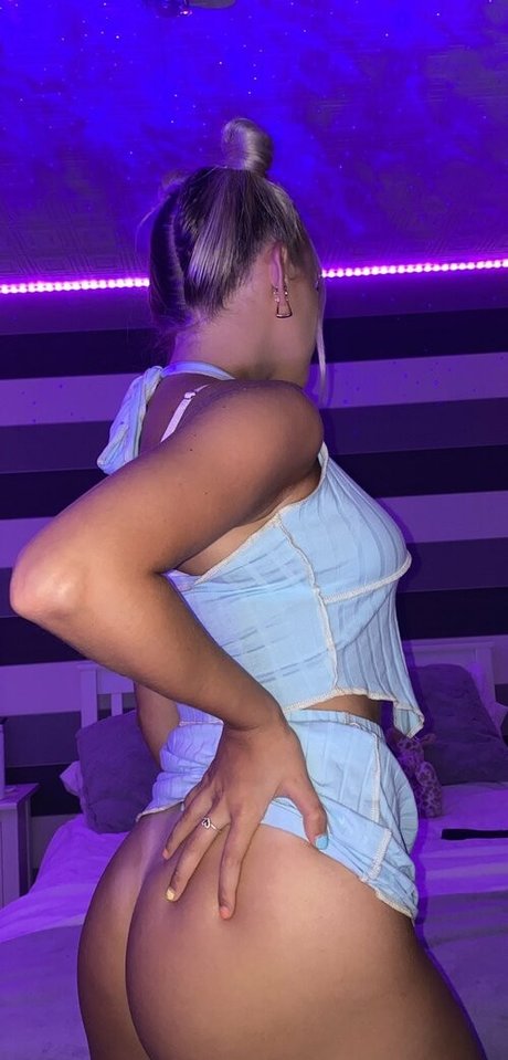 Hannah Simpson actrice parfaite img