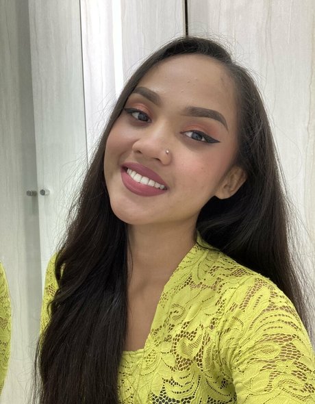 belle-fille onlyfans sympa xxx galerie