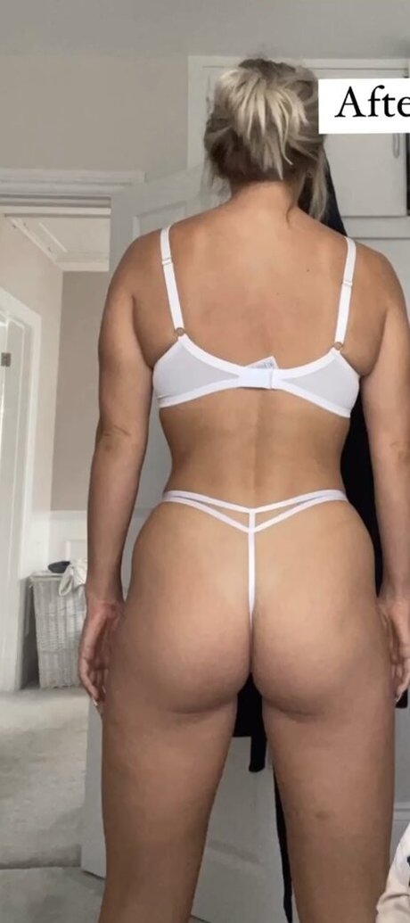 Georgian Daisy Bauer modèle adulte photo