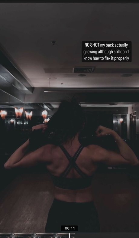 Pieceofmoo meilleure actrice des photos