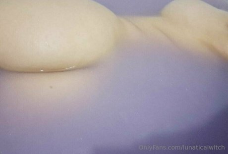 tatouages ​​blonds onlyfans meilleure qualité collection