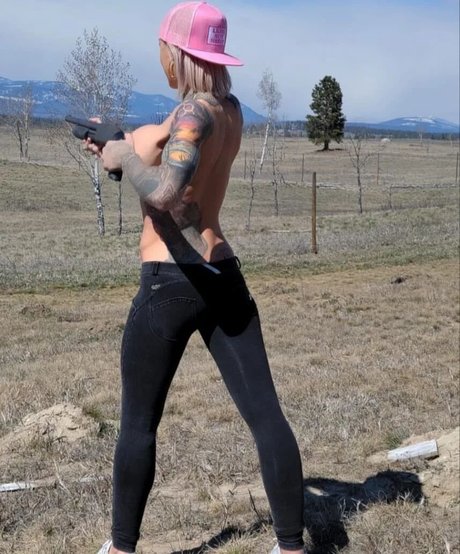 grand-mère onlyfans art supérieur galeries