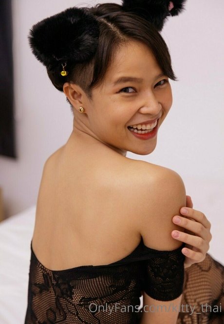 kittysphinxvipasian modèle magnifique images