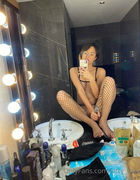 kittysphinxvipasian modèle érotique galerie