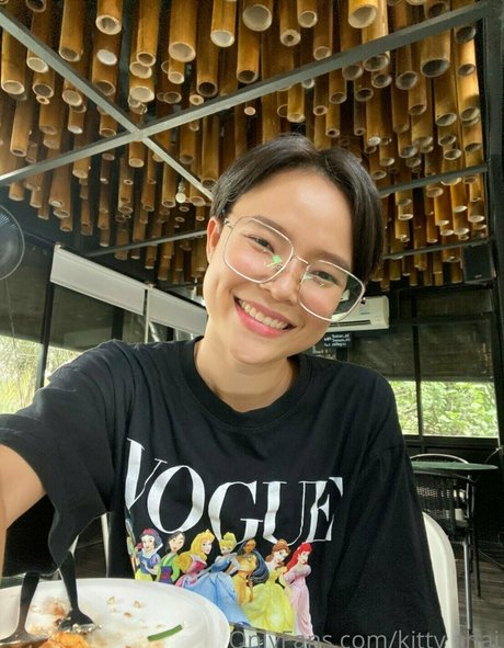 kittysphinxvipasian modèle exclusif photos