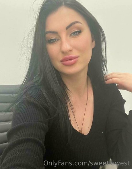 sweetiewest modèle érotique galeries