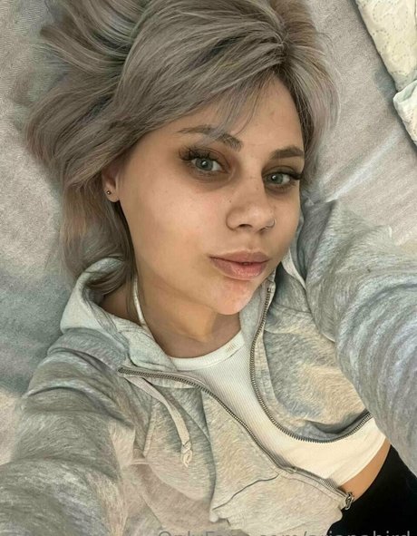 arianabird belle actrice image