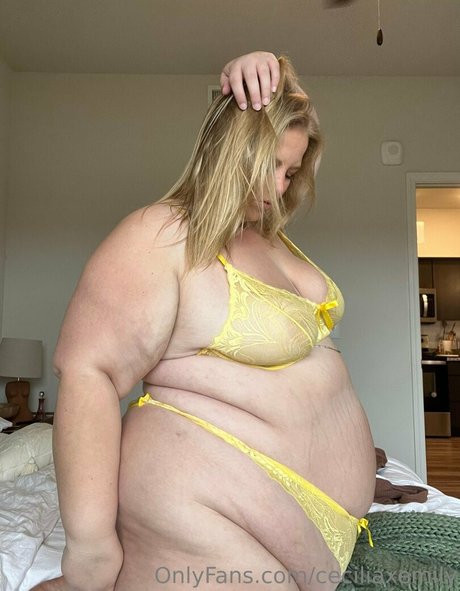 ceciliaxemily nus de stars du porno archive