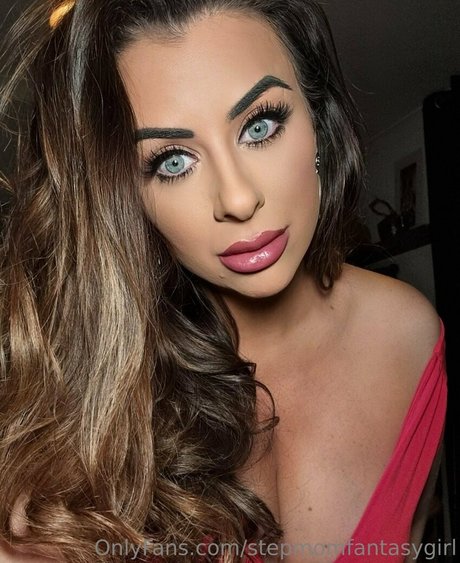 stepmomfantasygirl actrice de nus img