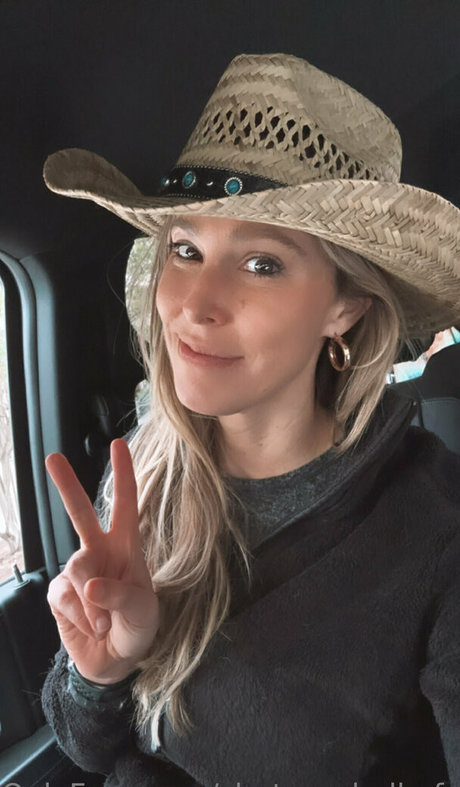 shut upshelbyfree modèle pornographique img