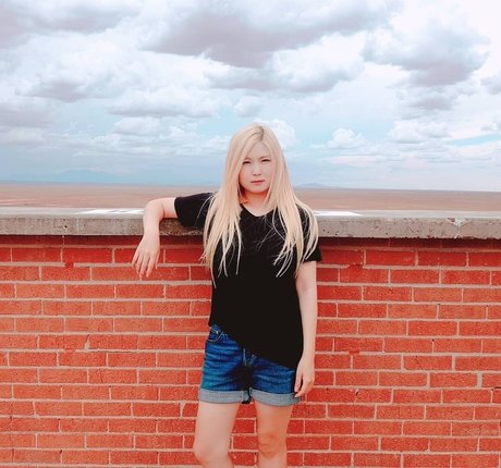 HAchubby belle star du porno image