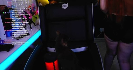 Haru Jiggly étoile érotique photos