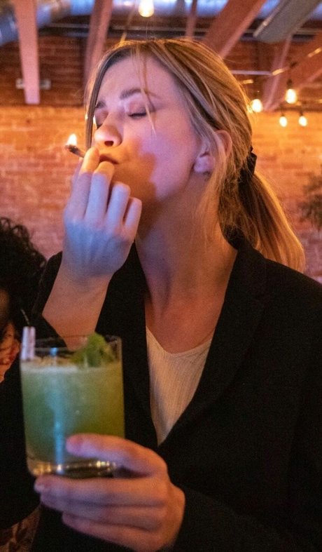 éjaculation pov onlyfans pornographique chaud galerie