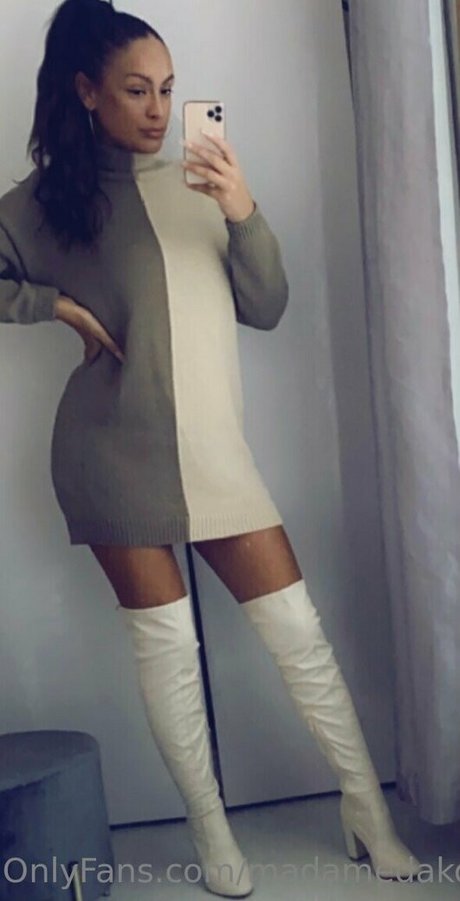 madamedakota star du porno gratuite photos