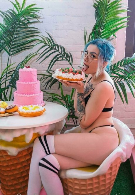 bbw gothique uniquementfans xxx parfait galeries