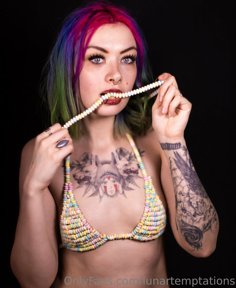 lunartemptations art modèle image