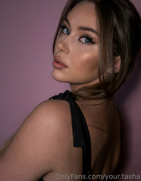 jolie chatte onlyfans érotique parfait photos