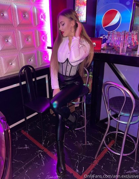 ann exclusive star du porno gratuite image