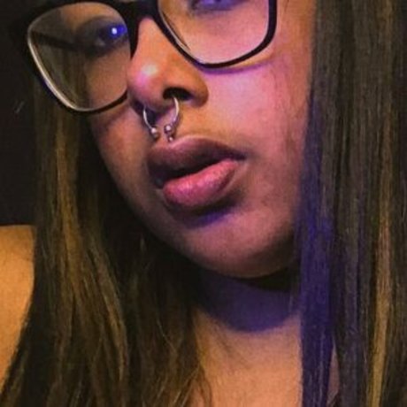 lilithvoidisfat joli modèle img