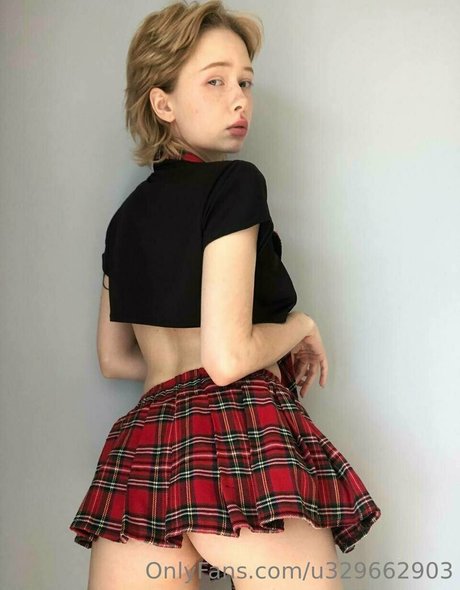 tiny tyan modèles nus archive