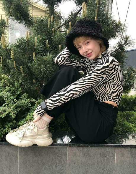 tiny tyan haut modèle archive